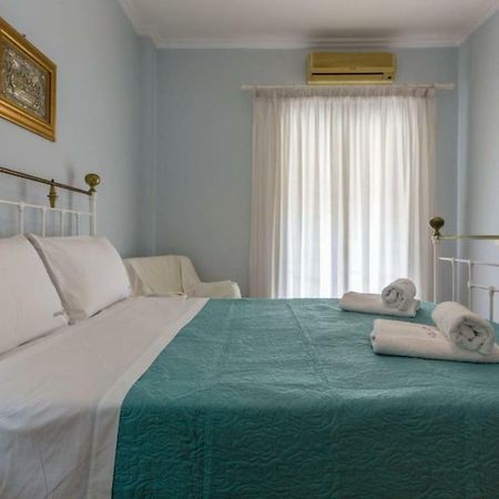 Sidewalk Apartment Corfu  Bagian luar foto