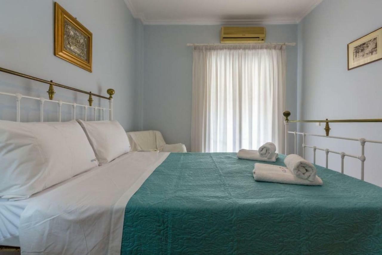 Sidewalk Apartment Corfu  Bagian luar foto