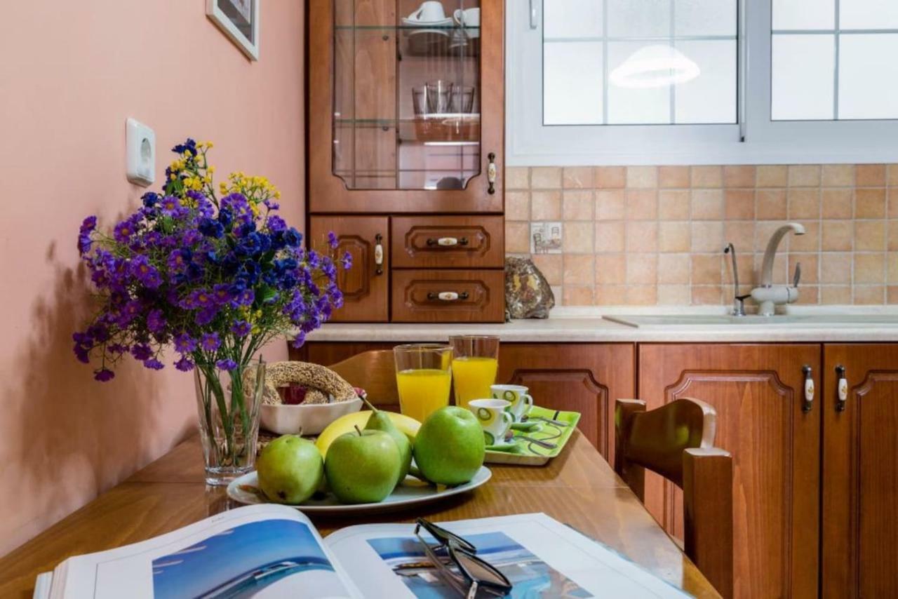 Sidewalk Apartment Corfu  Bagian luar foto