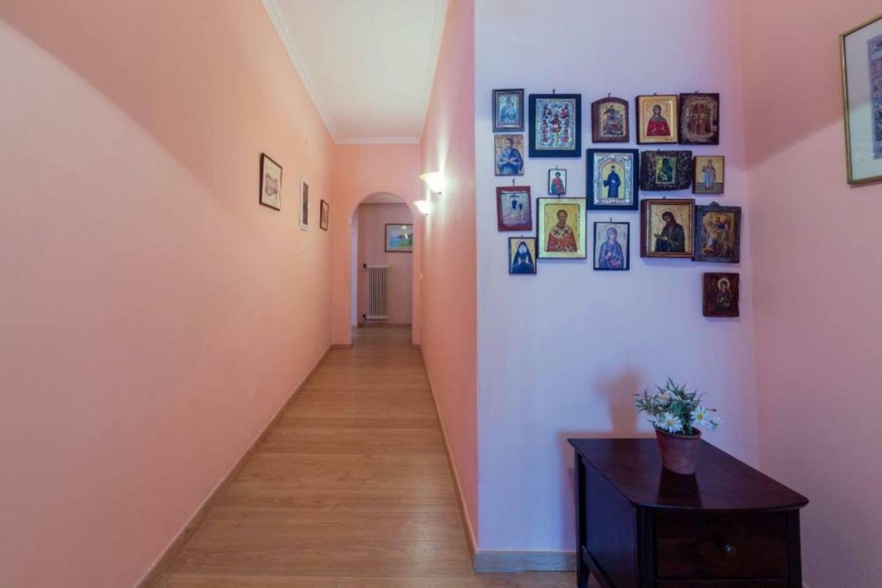 Sidewalk Apartment Corfu  Bagian luar foto